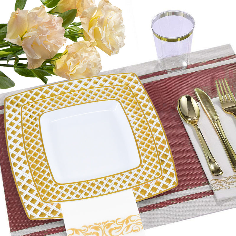 175pcs Food-Grade Wedding Event Banquet Disposable Tableware Dinnerware Gold-Edged Plastic Cutlery Pack of 25 Dining Sets Square Plates Cutlery Napkins